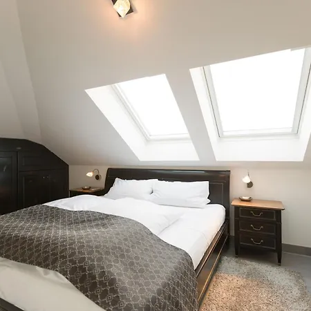 Duenenpalais App 23 公寓